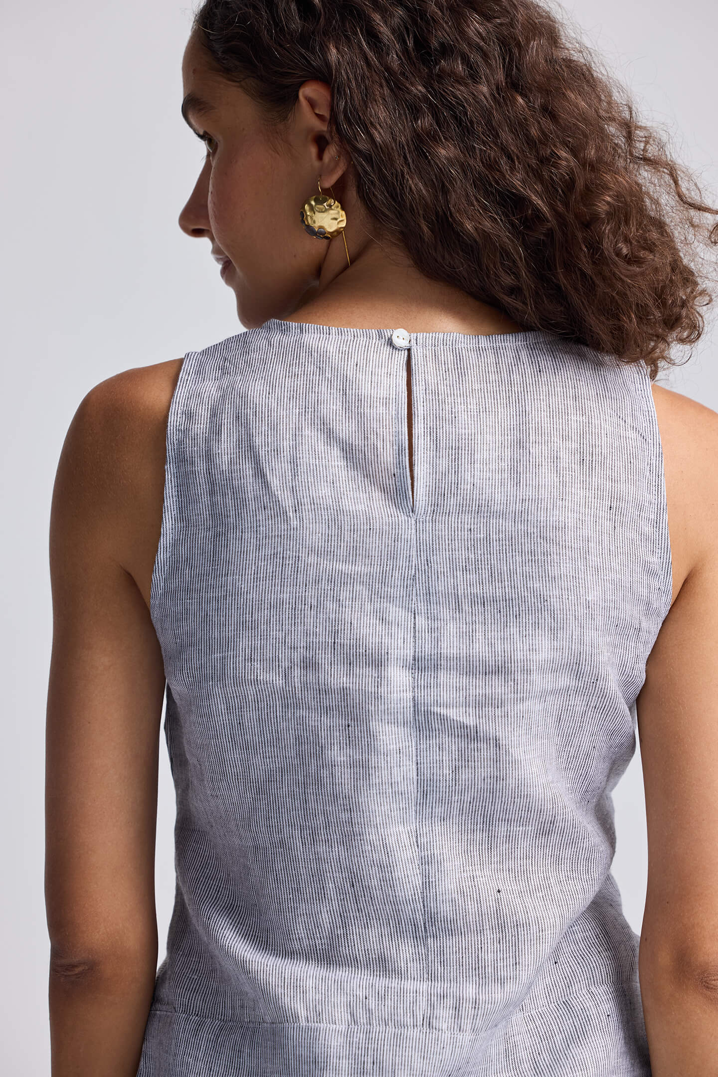 Front-tie Top in 100% Linen