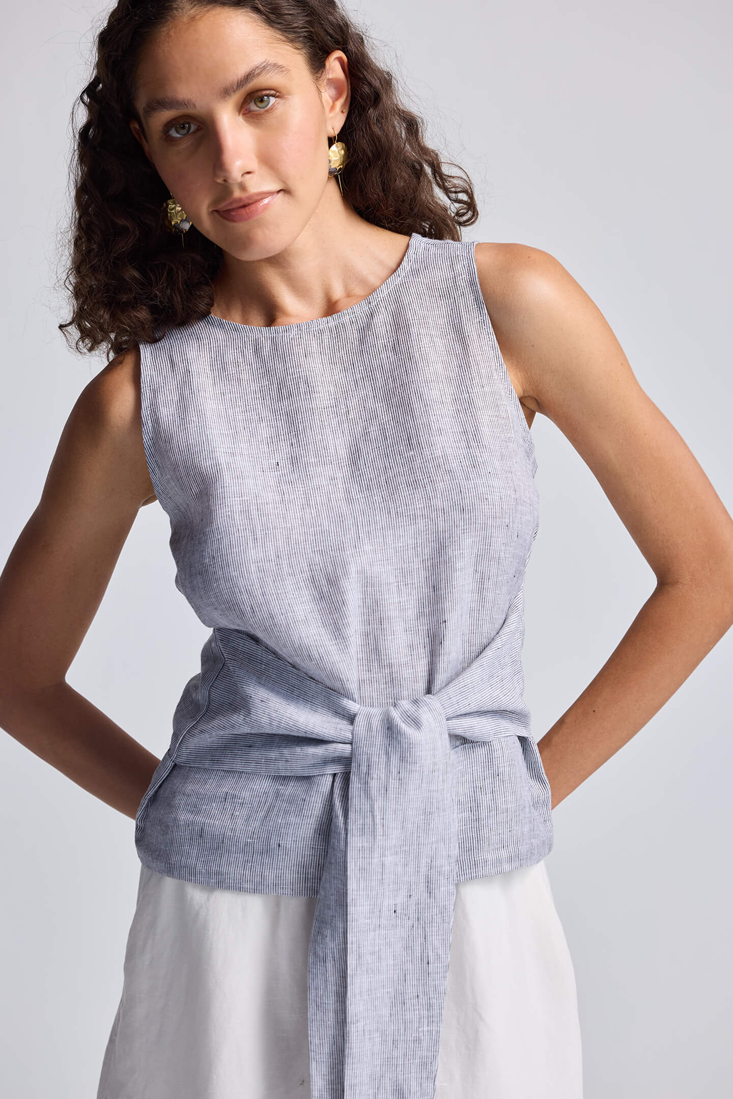 Front-tie Top in 100% Linen